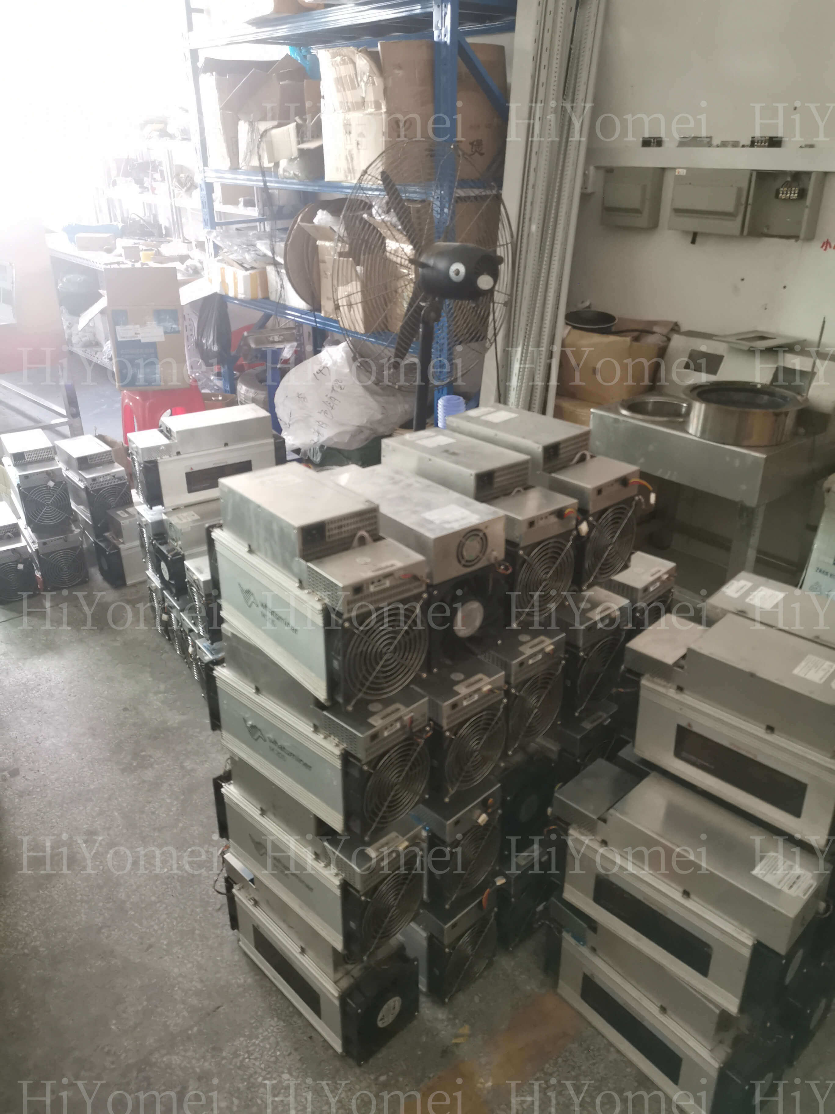 Whatsminer M21S