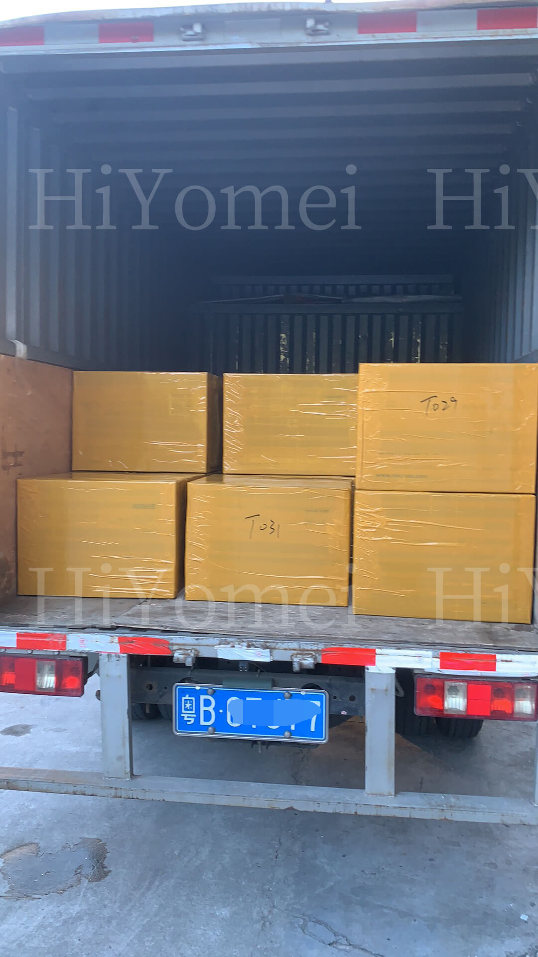 Load the car for delivery