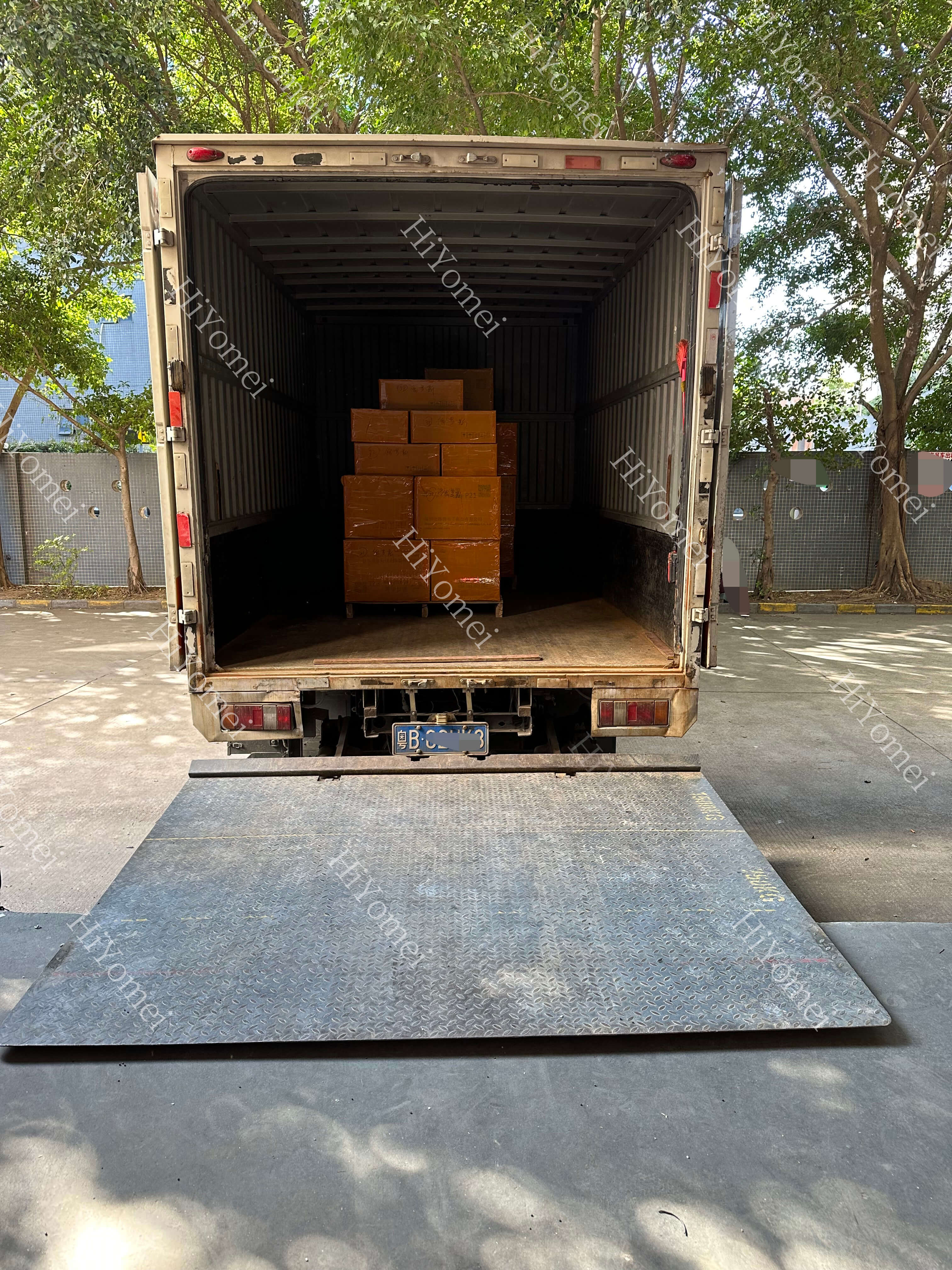 The car is ready to be sent to the port to Russia