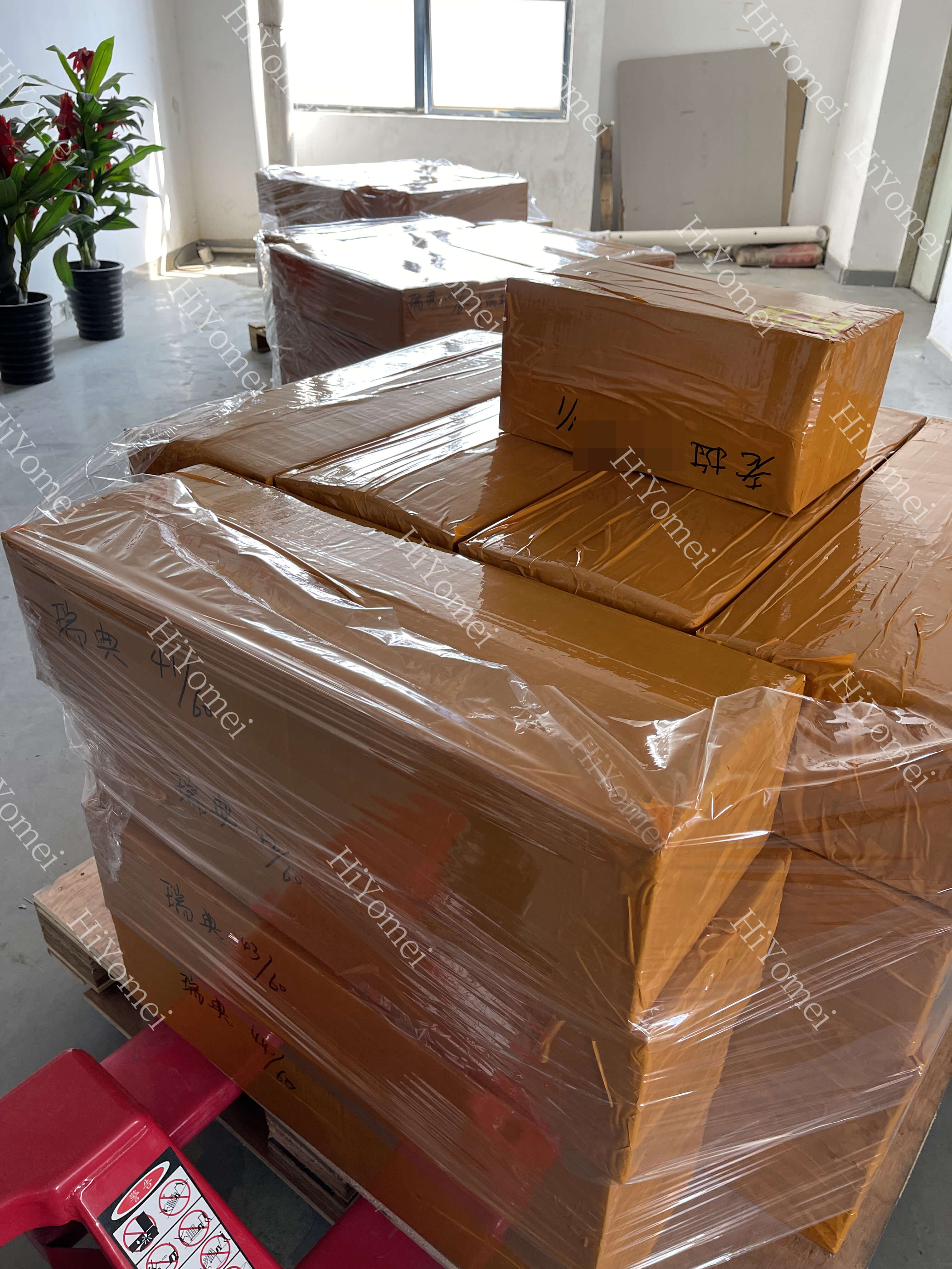 Preparing to load and transport goods